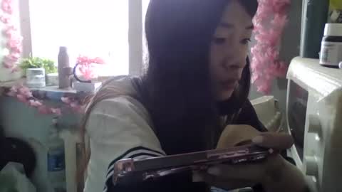 CarlyJoy online show from 09-29-25, 07:35