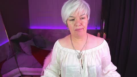 Snapshot of carmensoft chatting on 12-26-24, 02:44 Carmen online show from 12-26-24, 02:44