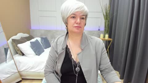 Snapshot of carmensoft chatting on 01-25-25, 04:13 Carmen online show from 01-25-25, 04:13