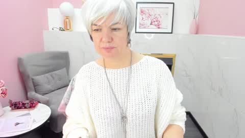 Snapshot of carmensoft chatting on 01-27-25, 12:01 Carmen online show from 01-27-25, 12:01