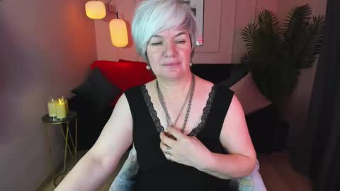 Snapshot of carmensoft chatting on 02-09-25, 04:36 Carmen online show from 02-09-25, 04:36