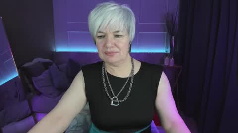 Snapshot of carmensoft chatting on 02-23-25, 11:47 Carmen online show from 02-23-25, 11:47