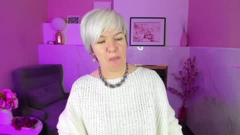 Snapshot of carmensoft chatting on 03-05-25, 01:42 Carmen online show from 03-05-25, 01:42