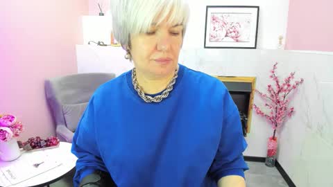 Snapshot of carmensoft chatting on 09-14-25, 08:30 Carmen online show from 09-14-25, 08:30