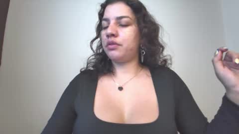 carmesix__ online show from 08-06-26, 05:15