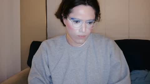 Snapshot of carnalflower95 chatting on 06-17-26, 09:23 Brooke online show from 06-17-26, 09:23