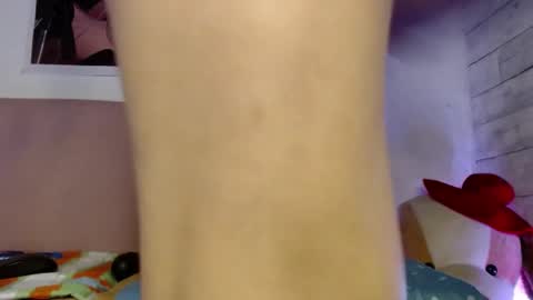 Snapshot of caro_milf_ chatting on 02-07-25, 01:36 Caro milf  online show from 02-07-25, 01:36