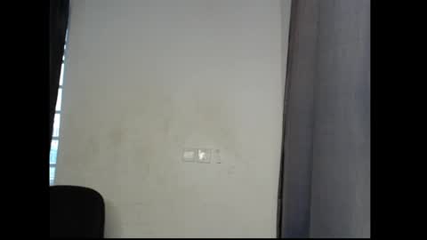 caroline online show from 04-16-26, 11:44