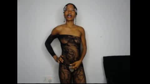 caroline online show from 06-09-26, 04:02
