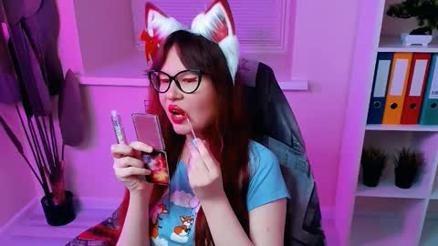 Snapshot of carol_carmen chatting on 09-18-25, 10:23 Carol online show from 09-18-25, 10:23