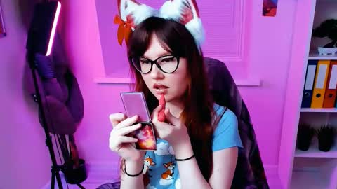 Snapshot of carol_carmen chatting on 09-20-25, 08:15 Carol online show from 09-20-25, 08:15