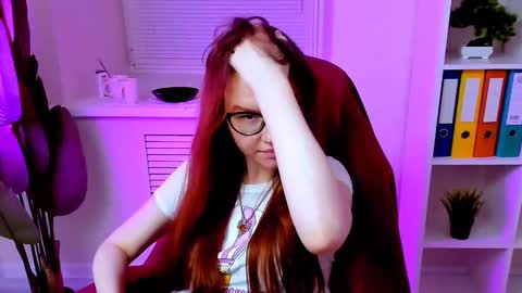 Snapshot of carol_carmen chatting on 10-02-25, 04:08 Carol online show from 10-02-25, 04:08