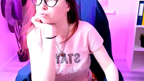 Snapshot of carol_carmen chatting on 10-26-25, 07:36 Carol online show from 10-26-25, 07:36