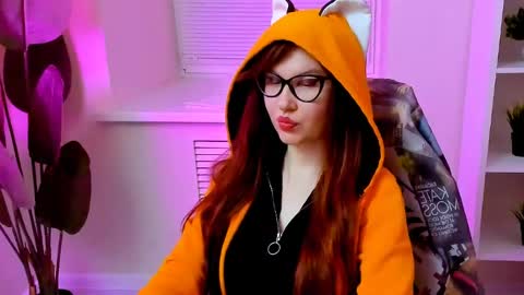 Snapshot of carol_carmen chatting on 04-30-26, 11:16 Carol online show from 04-30-26, 11:16