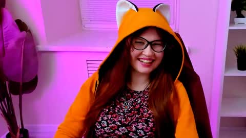 Snapshot of carol_carmen chatting on 05-30-26, 04:53 Carol online show from 05-30-26, 04:53