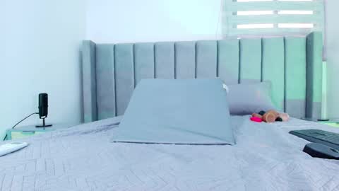 Carol online show from 02-12-26, 07:20