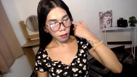 Snapshot of carol_linaxxx chatting on 12-06-24, 03:41 Carolina online show from 12-06-24, 03:41