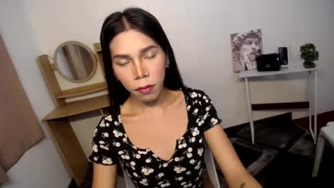 Snapshot of carol_linaxxx chatting on 12-06-24, 11:57 Carolina online show from 12-06-24, 11:57