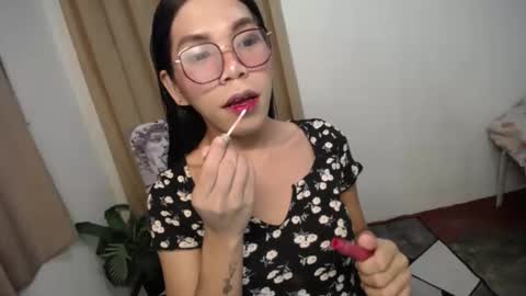 Snapshot of carol_linaxxx chatting on 01-06-25, 11:29 Carolina online show from 01-06-25, 11:29