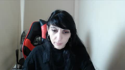 Snapshot of carol_mathevs chatting on 11-04-25, 07:18 Carol Mathevs online show from 11-04-25, 07:18