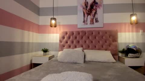 Snapshot of carol_pinter chatting on 02-18-25, 03:21 Carol online show from 02-18-25, 03:21