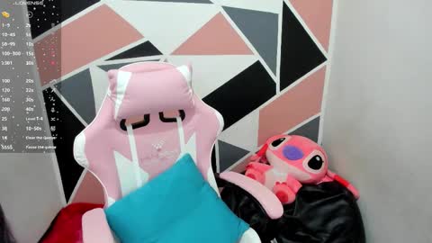 Snapshot of carol_pinter chatting on 09-11-25, 06:08 Carol online show from 09-11-25, 06:08