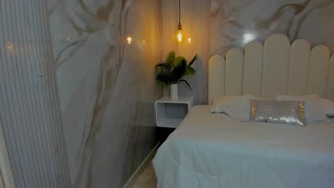 carol_sucker online show from 12-04-25, 11:19