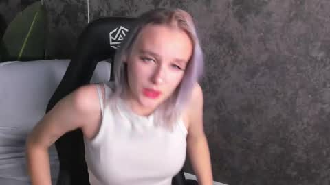 Carol online show from 11-19-25, 11:05