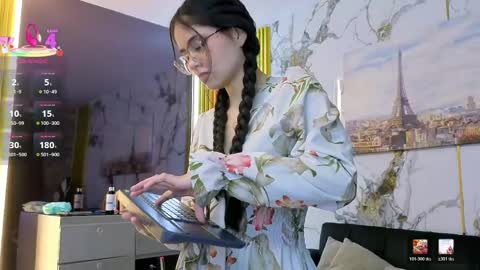 CAROLINA  online show from 05-26-26, 10:39