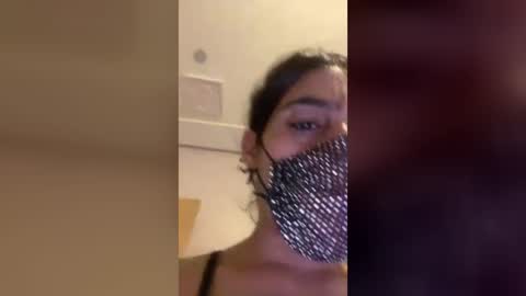 carolina82892 online show from 06-18-26, 12:44