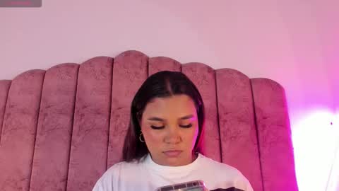 carolina_evannss online show from 12-18-25, 03:56