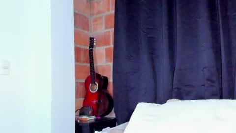 CarolinaM online show from 04-30-26, 08:57