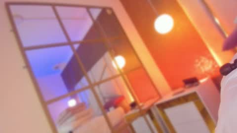 Snapshot of carolinaa_suarez chatting on 10-10-25, 01:54 carolinaa_suarez online show from 10-10-25, 01:54