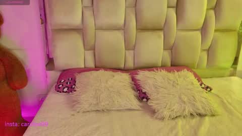 caroline online show from 02-04-26, 04:29