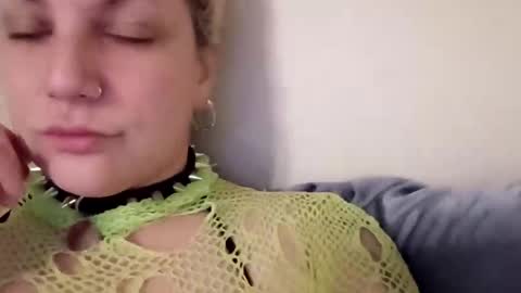 carolinajuggalo17 online show from 04-25-26, 04:04