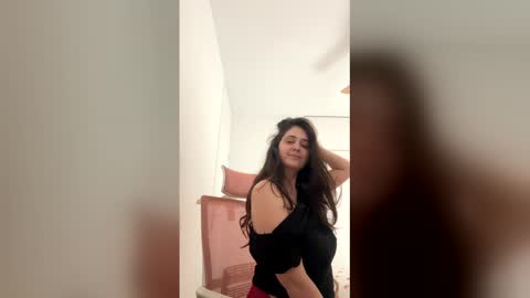 Snapshot of carolinas444 chatting on 03-07-26, 03:31 CarolinaS444 online show from 03-07-26, 03:31