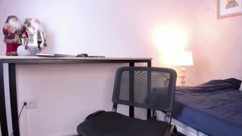  Caroline  online show from 01-14-26, 11:38