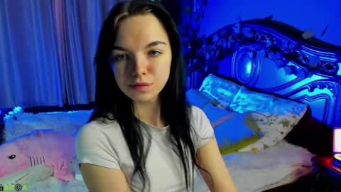 Mary and Carol online show from 04-04-26, 01:19