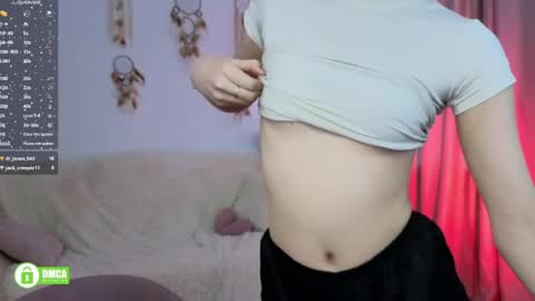 Mary and Carol online show from 04-23-26, 01:24