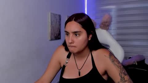 caroline_rodriguez_9 online show from 06-05-26, 07:30
