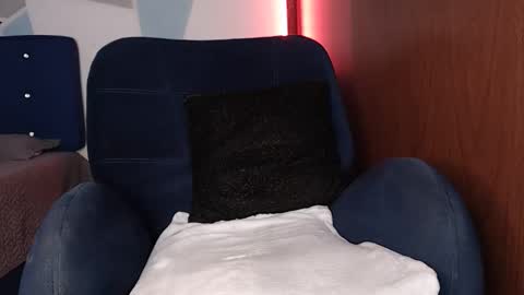 Carolin Blich online show from 02-27-26, 08:09