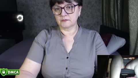 Snapshot of carolinedream_ chatting on 09-18-25, 05:15 CarolineDream  online show from 09-18-25, 05:15