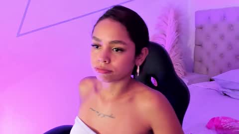 Caroline online show from 03-09-26, 02:37