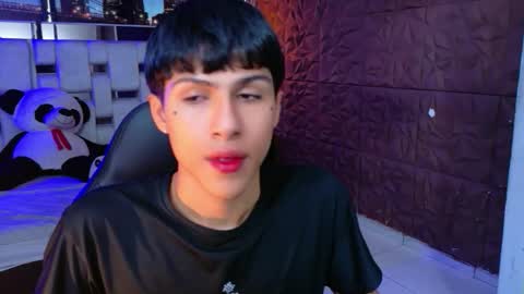 Snapshot of carolinejesh chatting on 01-08-26, 07:38 carolinejesh online show from 01-08-26, 07:38