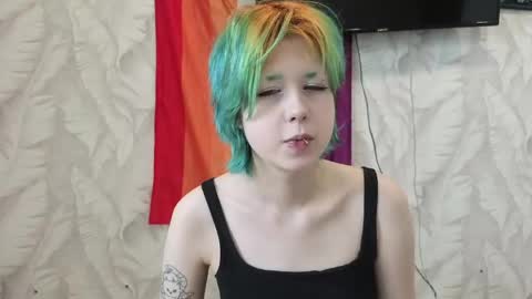 Snapshot of carolinerichter chatting on 06-09-26, 10:49 CarolineRichter online show from 06-09-26, 10:49