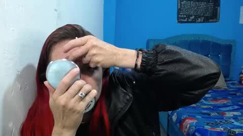 Carolinhe  online show from 02-10-26, 12:09