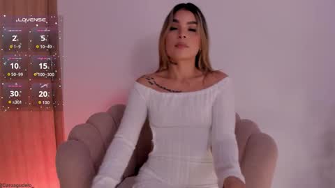 carolinna_ online show from 01-07-26, 09:28