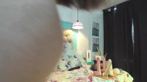 Snapshot of carolinne_89 chatting on 12-05-24, 01:49 caro online show from 12-05-24, 01:49
