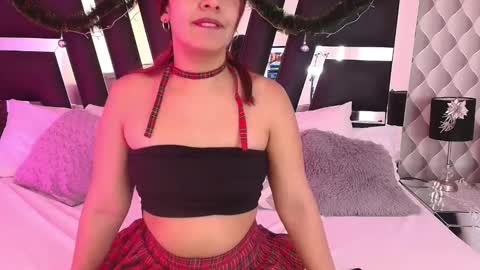 Snapshot of caroo_gomeez chatting on 01-10-25, 12:47 Caro Gmez online show from 01-10-25, 12:47