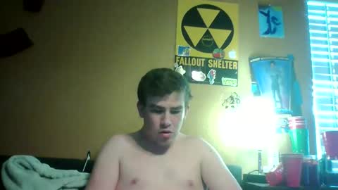 Snapshot of carsonlueders8775 chatting on 12-21-24, 08:00 carsonlueders8775 online show from 12-21-24, 08:00